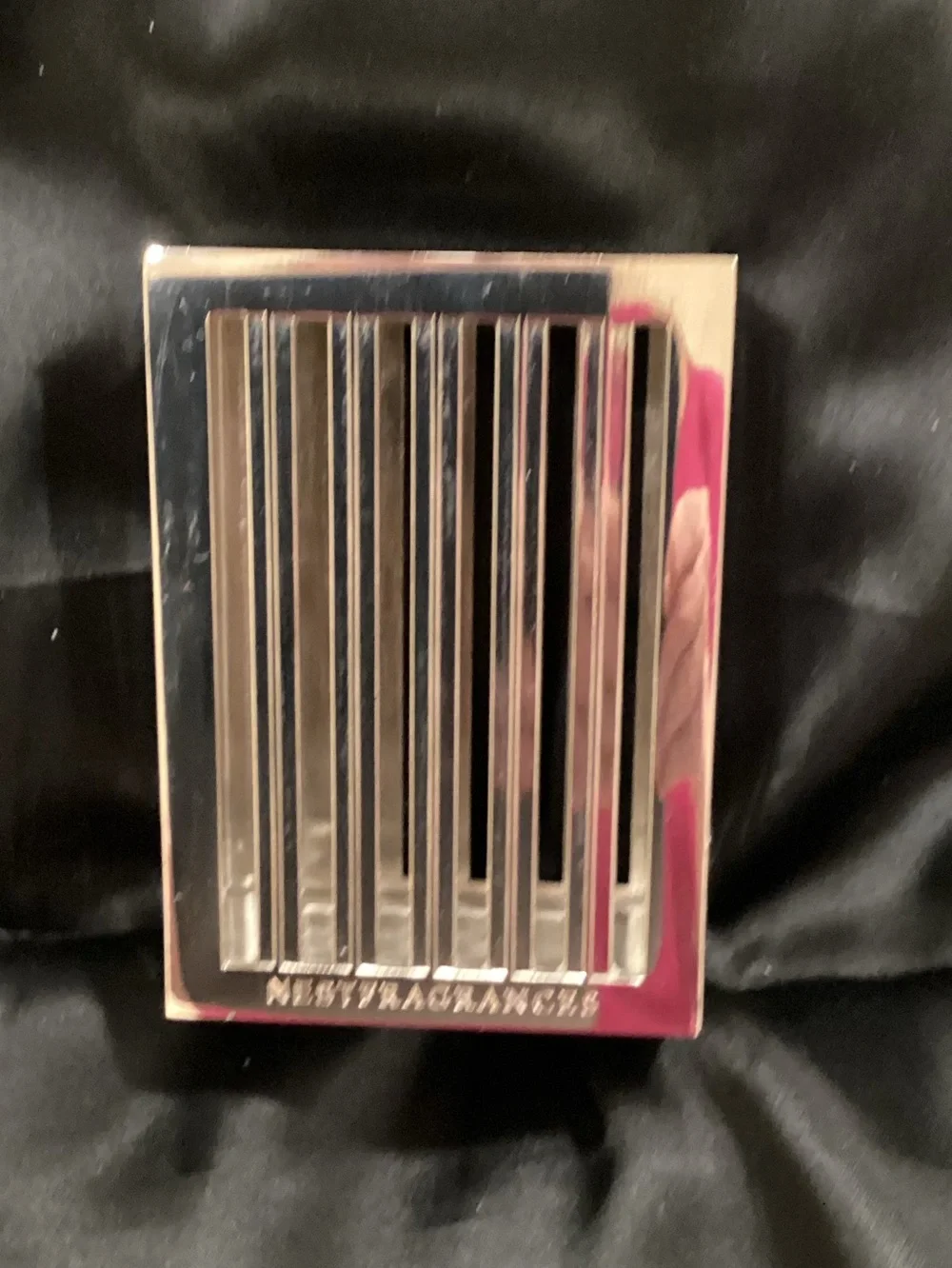NEST liquid less reed diffuser decorative holder